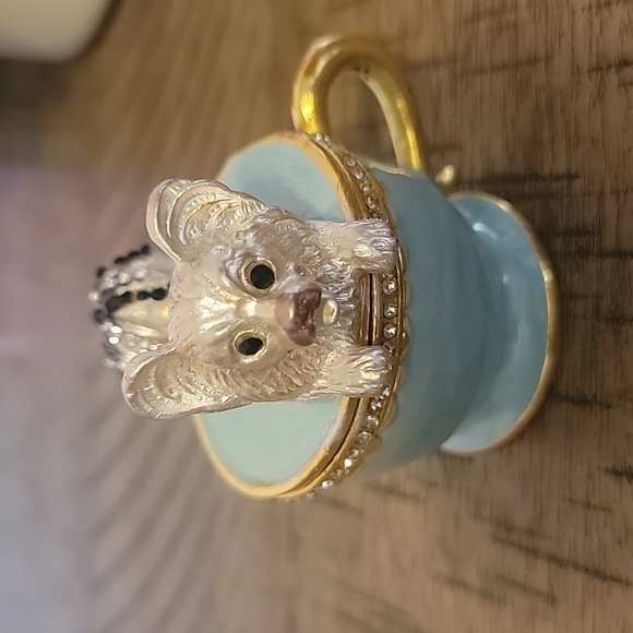 Accessories - Teacup Puppy Jewelry Holder